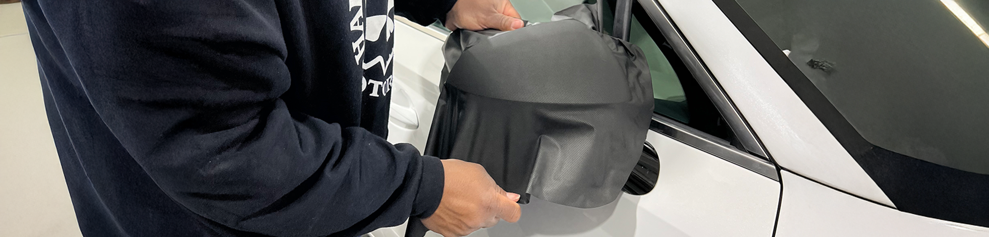 How To Wrap A Mirror | Elite Wrappers Blog