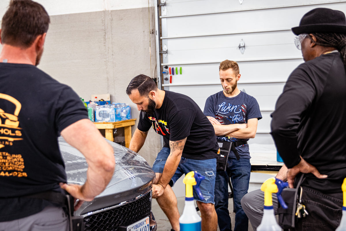 Car Wrapping Classes - Vinyl Wrap School | Elite Wrappers